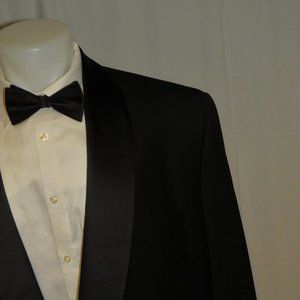 Tom James Bespoke Solid Black One Button Shawl Collar Tuxedo 52R